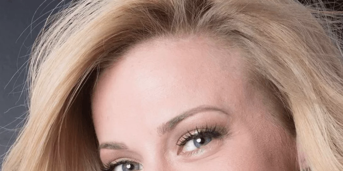 Η Zara ολόσωμη φόρμα της Ζέτας Μακρυπούλια είναι ό,τι χρειάζεσαι για τις φθινοπωρινές σου εμφανίσεις