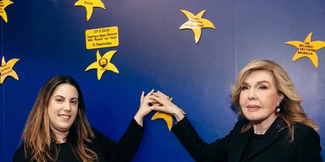 Όλα όσα πρέπει να ξέρεις για το show της Mary Katrantzou στο Ναό του Ποσειδώνα