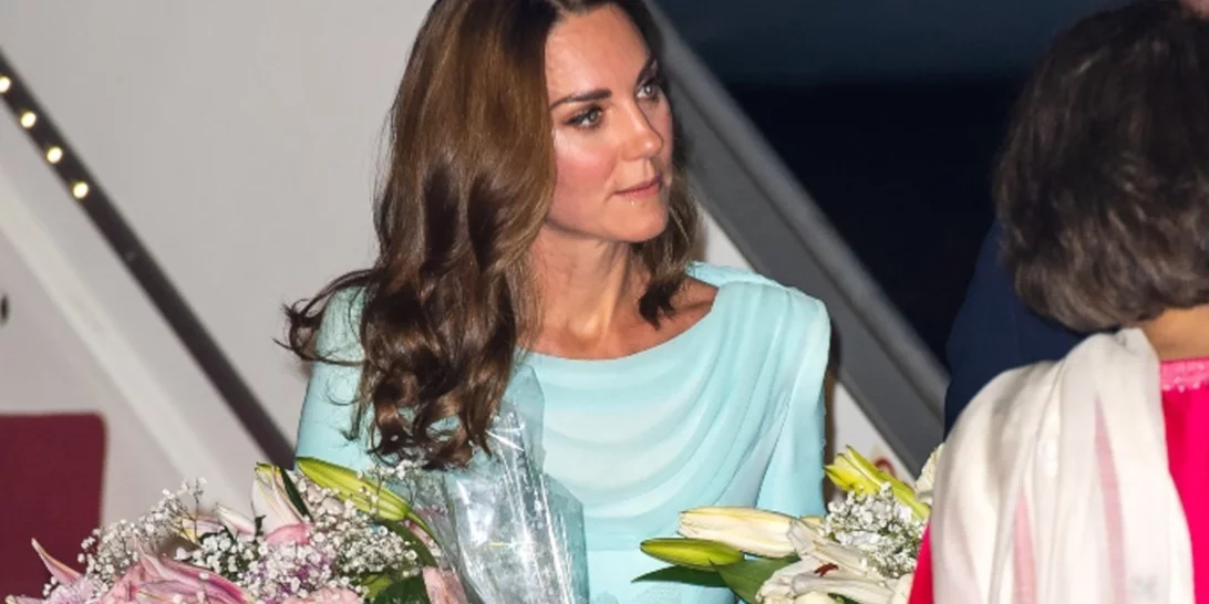 Kate Middleton | H chic εμφάνισή της στο Πακιστάν ήταν εμπνευσμένη από την Πριγκίπισσα Diana