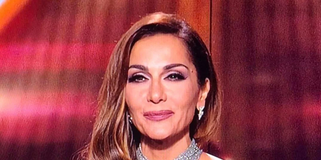 Δέσποινα Βανδή Ι Το εντυπωσιακό look της στο πρώτο live του X-Factor (pic)