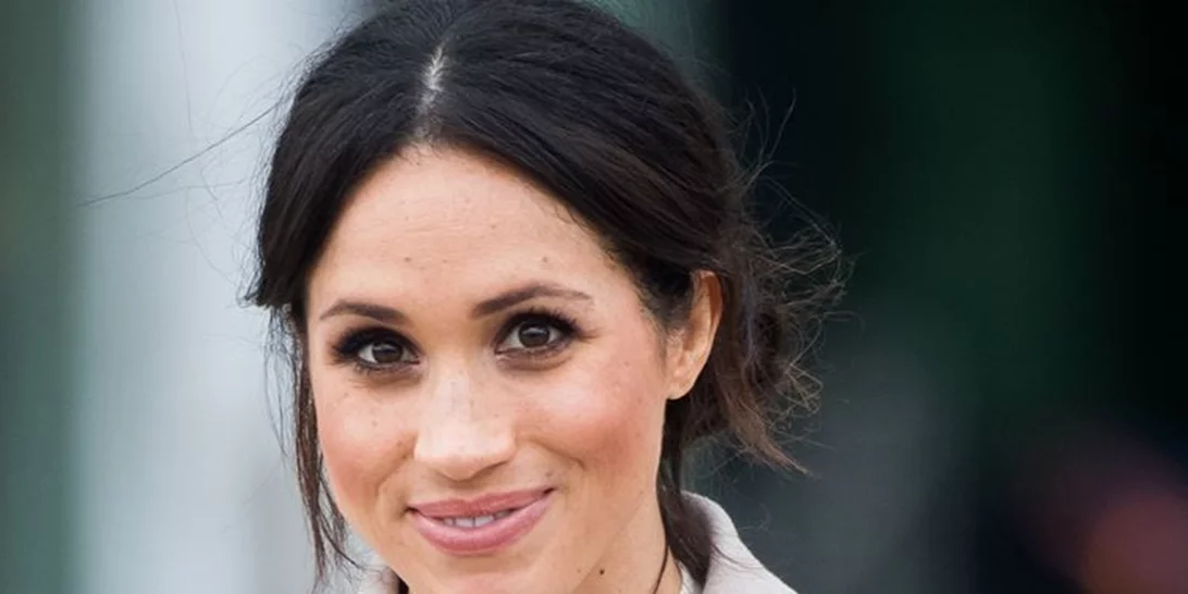 Η νέα εντυπωσιακή εμφάνιση της Meghan Markle με φόρεμα 120 ευρώ