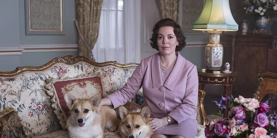 Πιο εντυπωσιακή από ποτέ η Olivia Colman στο trailer του “The Crown”