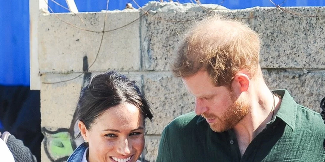 Πότε ξεκίνησε η κρίση στις σχέσεις των Meghan Markle και πρίγκιπα Harry με το παλάτι;