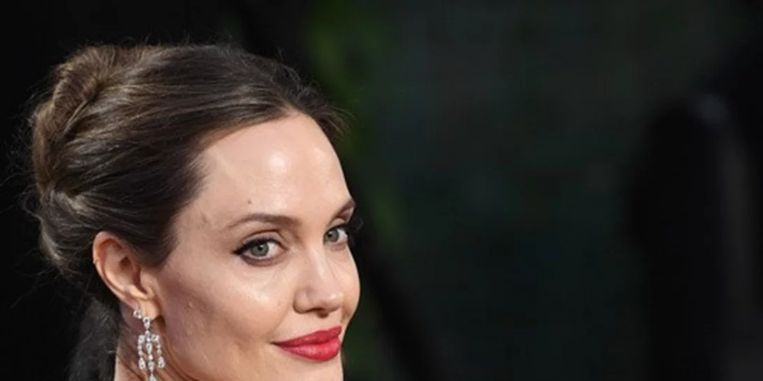 Αngelina Jolie | Η παραμυθένια εμφάνιση της στη πρεμιέρα του Maleficent στο Λονδίνο