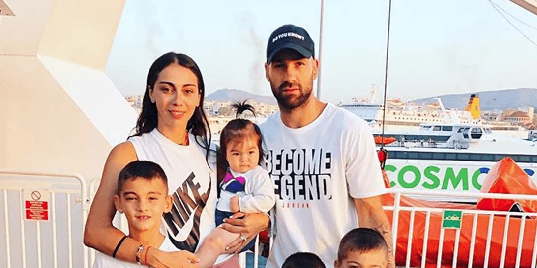 Βασίλης Σπανούλης - Ολυμπία Χοψονίδου | Δες φωτογραφίες από το σπίτι της πολύτεκνης οικογένειας