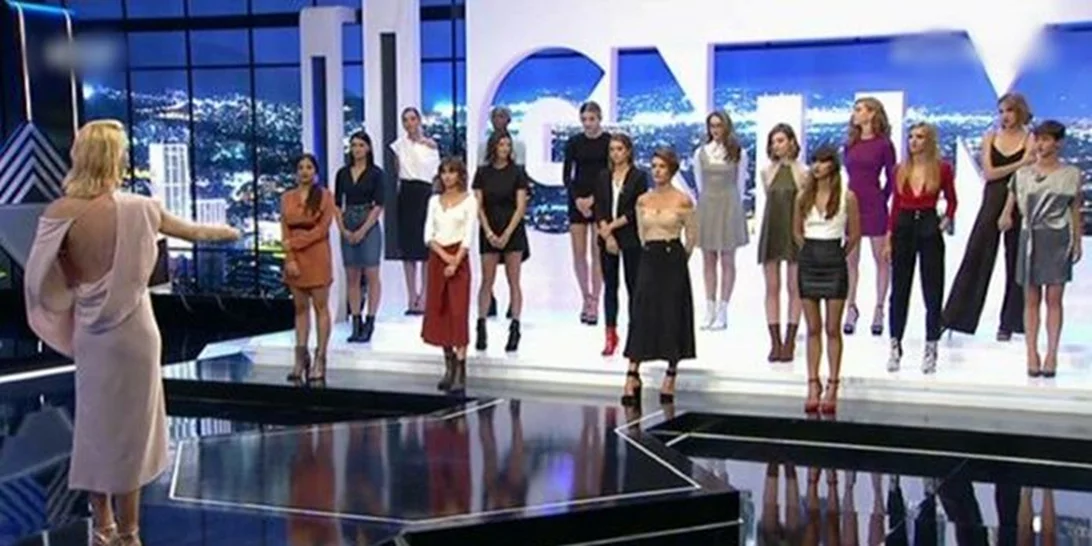 Τα κορίτσια του GNTM και η Tessa Thompson έφτιαξαν την αλογοουρά που θα φοράς κάθε μέρα το χειμώνα