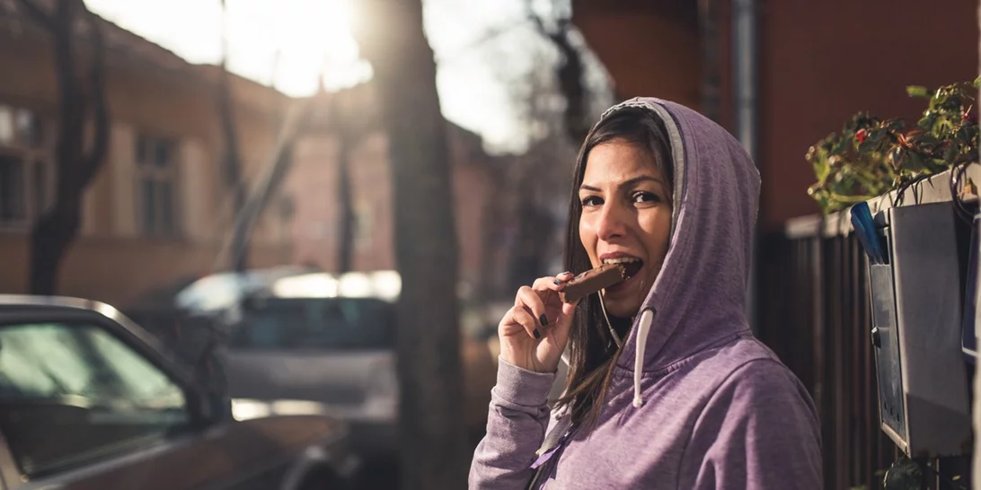 Η νέα ION Dark 70% Cocoa είναι η σοκολάτα που θα ξεχωρίσεις αν σου αρέσει το κακάο