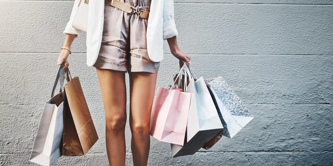 Ξεκινούν τη Δευτέρα οι θερινές εκπτώσεις | Ανοικτά την επόμενη Κυριακή τα καταστήματα