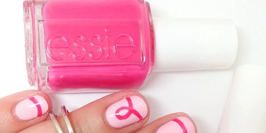 Αυτά τα σχέδια για νύχια στηρίζουν με τον δικό τους τρόπο την καμπάνια κατά του καρκίνου του μαστού