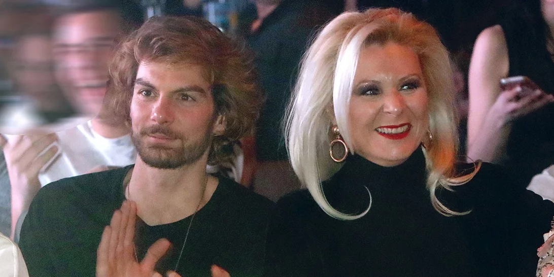 Κατερίνα Γκαγκάκη | Η αγκαλιά στον «Κωνσταντή» από τις «Άγριες Μέλισσες» μετά τη φημολογούμενη σχέση τους (pic)