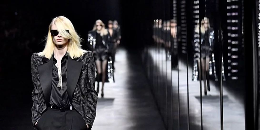Power shoulders | Η ιστορία του πιο δυναμικού στοιχείου στο γυναικείο ντύσιμο