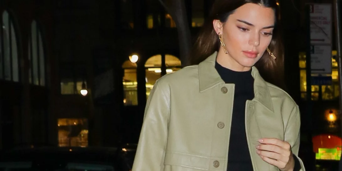 Kendall Jenner | Με τέλειο πανωφόρι από τα Mango - Το κομμάτι που πρέπει να αποκτήσεις κι εσύ