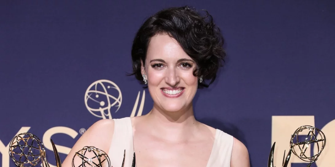 "Τα λάθη που δεν πρέπει να κάνετε μετά τα 30" και πώς το "Fleabag" "έσβησε" αυτό το cliché