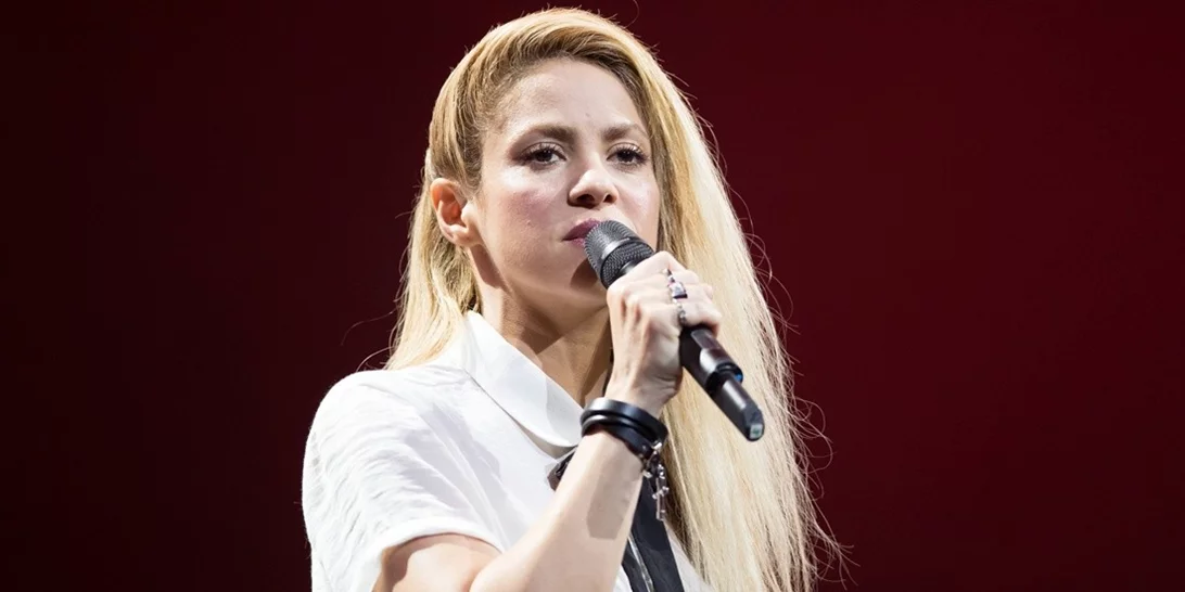 Ξέχασε τη Shakira όπως την ήξερες! Αυτό είναι το νέο της hairlook