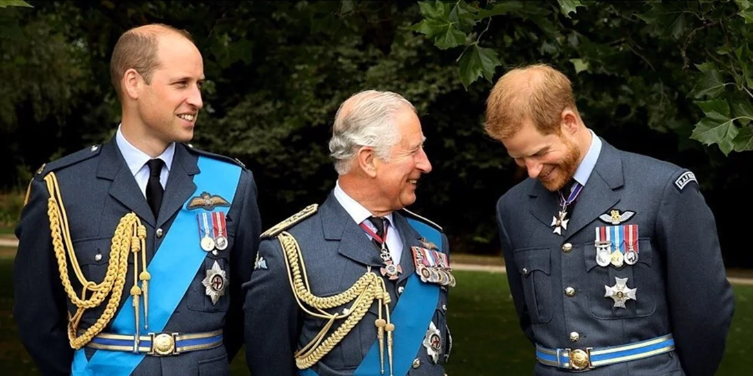 Ο πρίγκιπας Κάρολος έγινε 71 ετών! Έτσι του ευχήθηκε η βασιλική οικογένεια