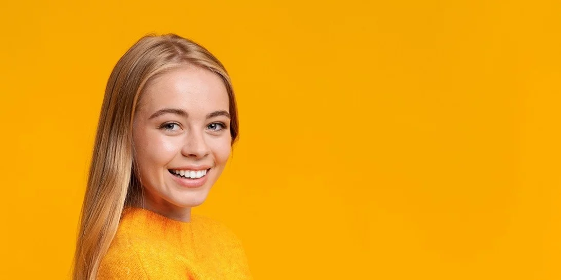 «Έχω ουλές ακμής, πώς φεύγουν;» Οι μέθοδοι για αποτελεσματική θεραπεία