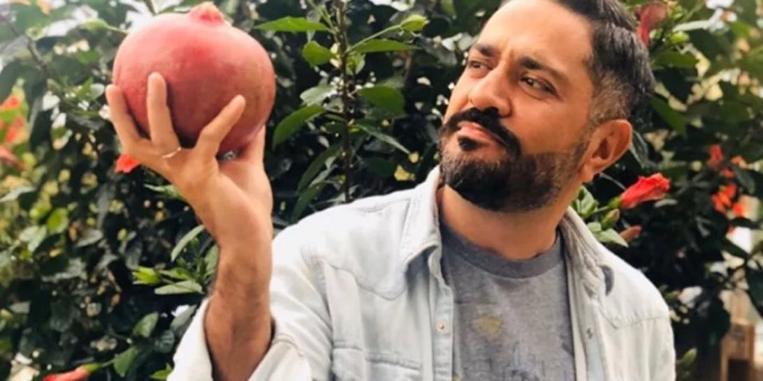 Λευτέρης Σουλτάτος | Η φωτογραφία του με την Αθηνά Οικονομάκου και η νέα μαντινάδα