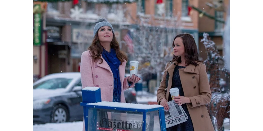 Top 10 | Τα χριστουγεννιάτικα επεισόδια από τις αγαπημένες μας σειρές