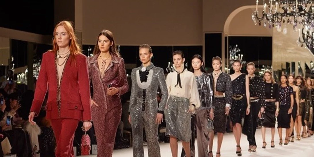 Chanel Métiers d’art | Η Virginie Viard επέστρεψε στους κώδικες της Gabrielle