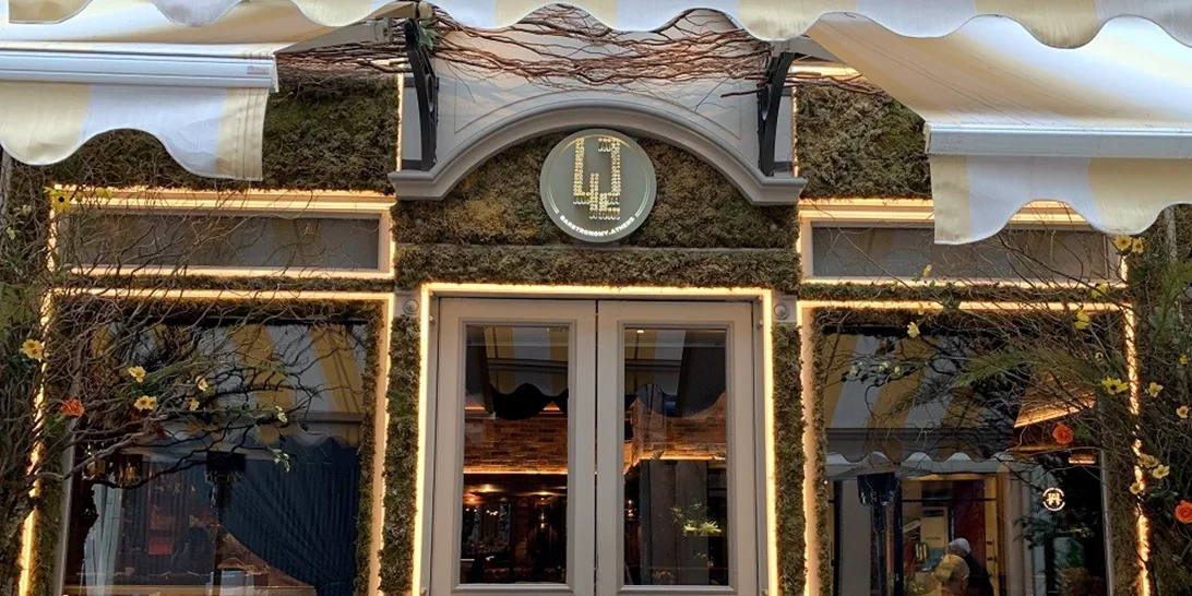 Το 42 Barstronomy Athens μόλις έγινε το νέο brunch spot στο κέντρο της Αθήνας