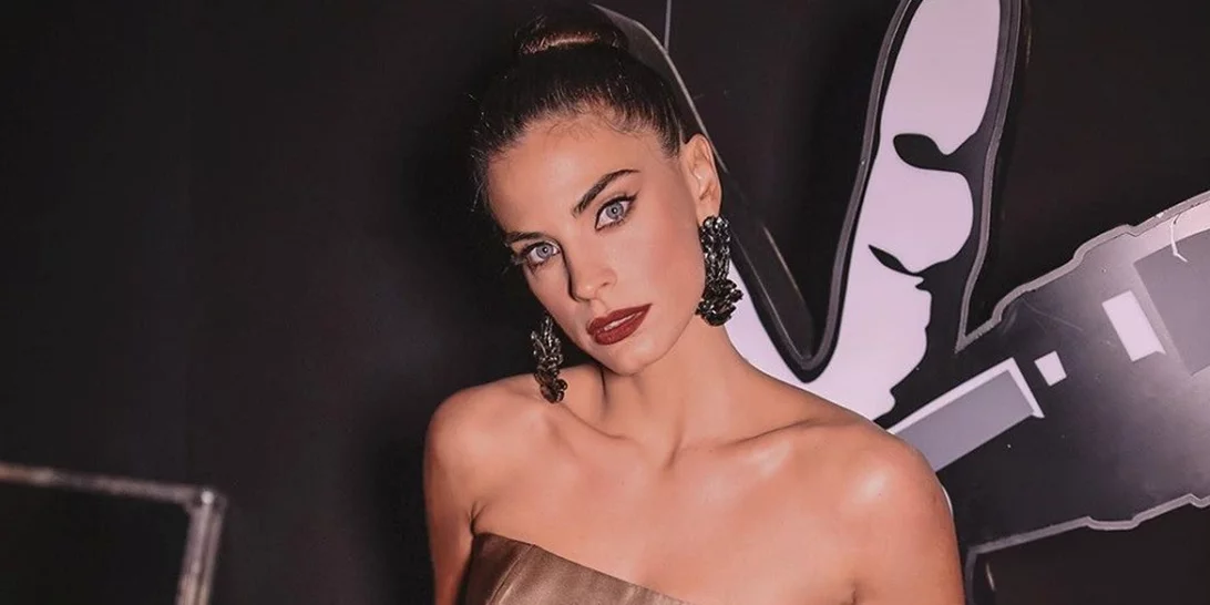 Χριστίνα Μπόμπα | Με εντυπωσιακή δημιουργία του Βασίλη Ζούλια στον 2ο ημιτελικό του The Voice