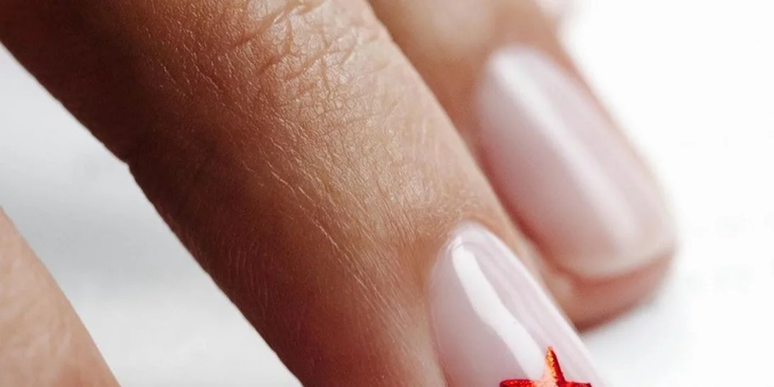 21 χριστουγεννιάτικα μανικιούρ που αξίζει να δοκιμάσεις