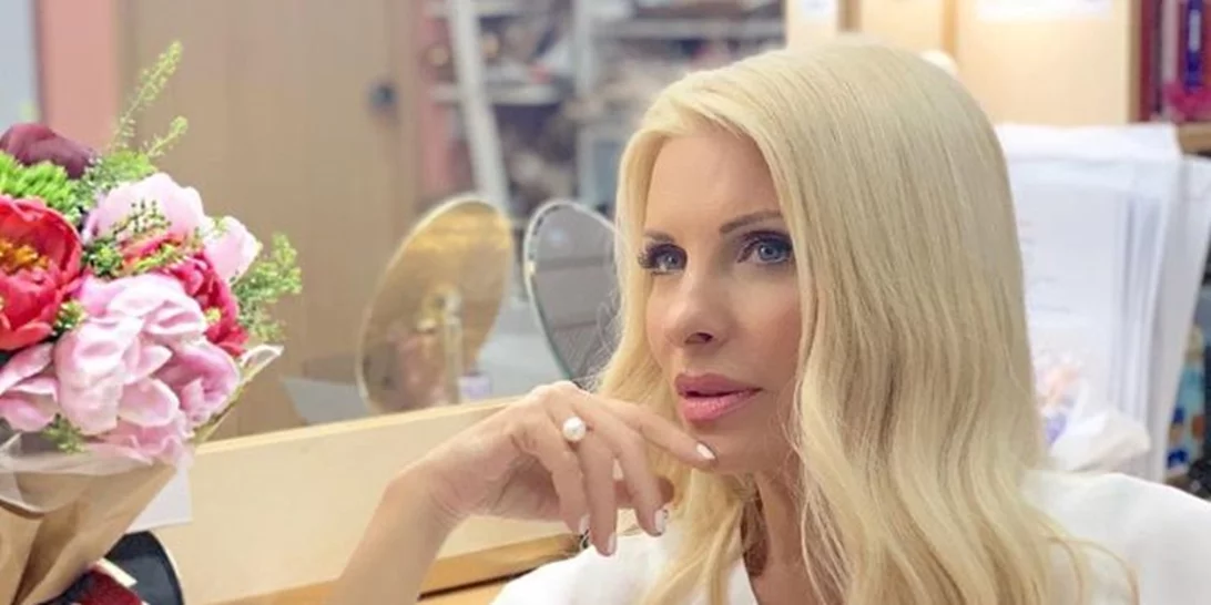 Ελένη Μενεγάκη | Η «προαναγγελία» της αποχώρησης από τον Alpha, η Σταματίνα Τσιμτσιλή και το «Happy Day» και όλα όσα πρέπει να ξέρεις σήμερα