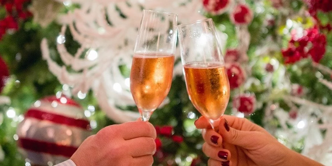 Festive Riviera | Ρεβεγιόν Χριστουγέννων και Πρωτοχρονιάς στο Four Seasons