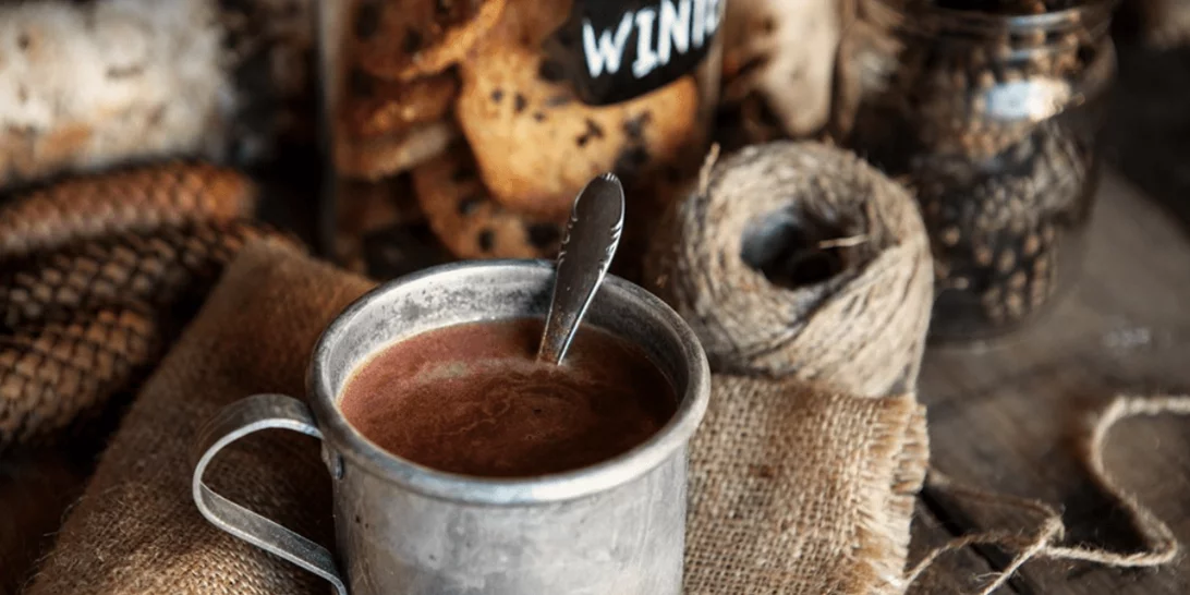 5 ζεστά ροφήματα για τα κρύα απογεύματα του χειμώνα