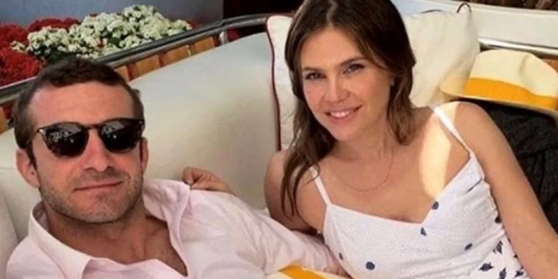 H Dasha Zhukova παντρεύτηκε τον Σταύρο Νιάρχο με ένα high fashion νυφικό