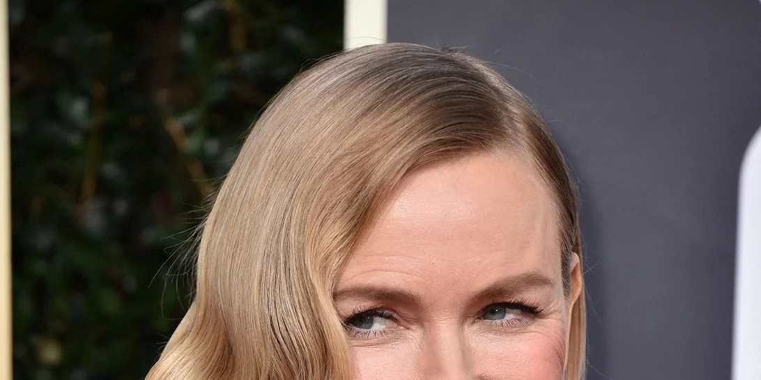 Η Naomi Watts μιλάει για το πώς διατηρεί τις ισορροπίες ως μητέρα