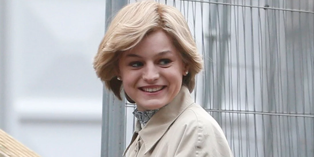 Emma Corrin | Θα υποδυθεί την πριγκίπισσα Diana και είναι ολόιδιες