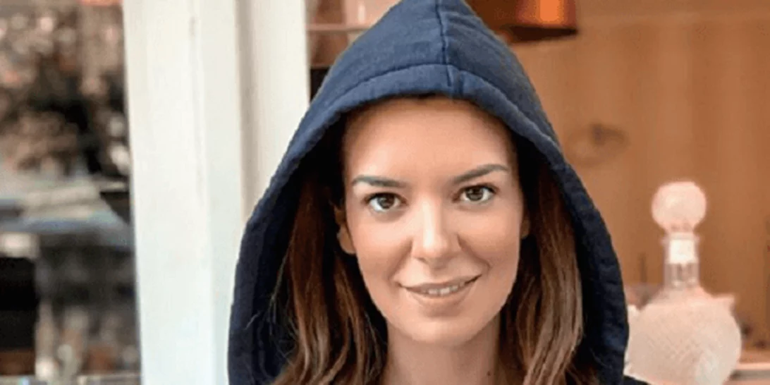 Νικολέττα Ράλλη | Όλες οι πόζες στο Instagram με τις οποίες έκρυψε την εγκυμοσύνη της