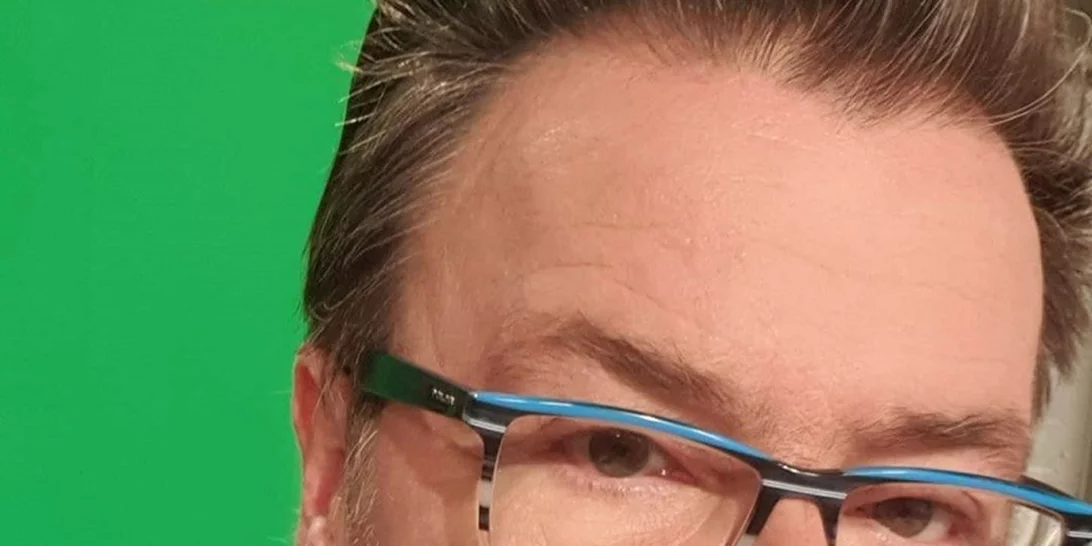 Δημήτρης Παπανώτας | Το πολυτελές εργένικο σπίτι του δημοσιογράφου στη Βραυρώνα