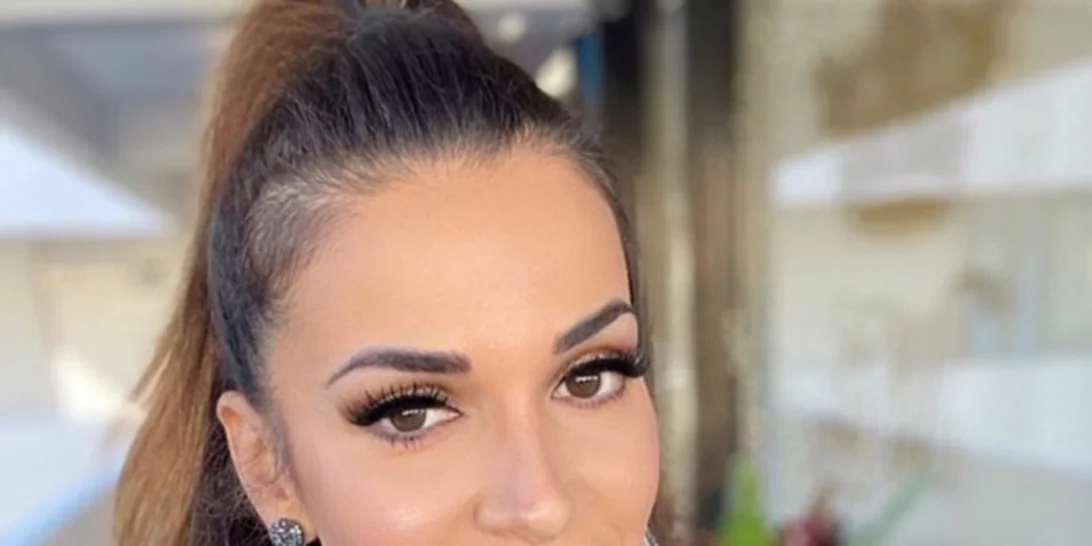 Ελένη Χατζίδου | Μόλις επισκέφθηκε το κομμωτήριο - Αυτό είναι το νέο της look