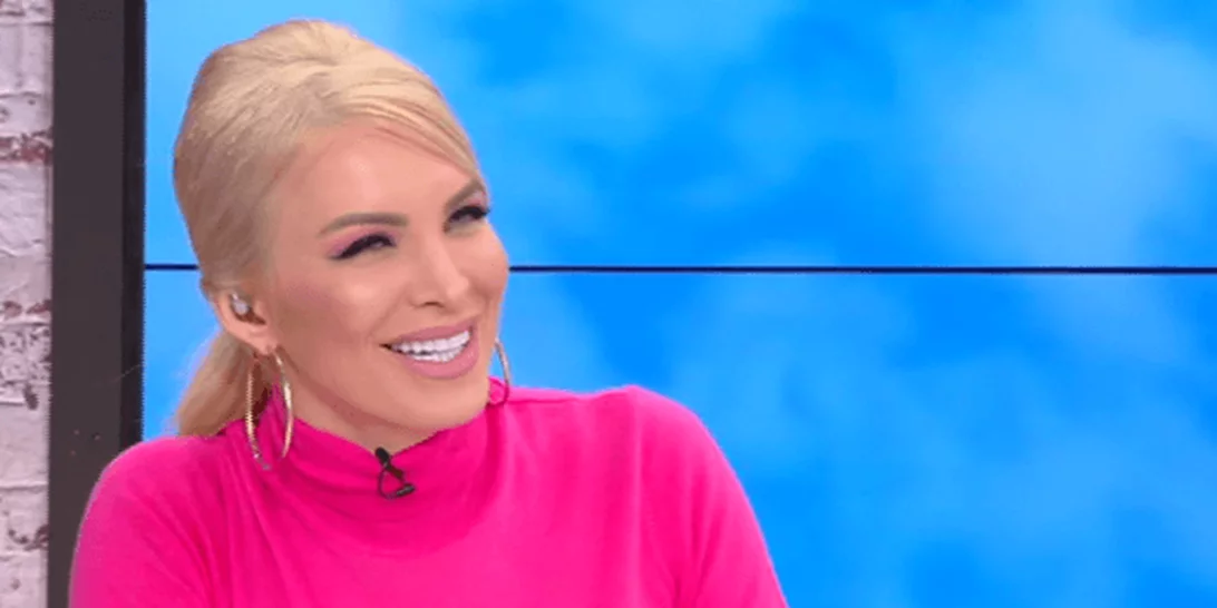 Κατερίνα Καινούργιου | «Γενικώς έχω πολύ πλαστικό επάνω μου»