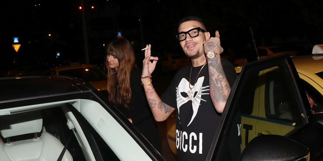 Snik | Ήξερες ότι έχει κομμωτήριο; Δες πλάνα