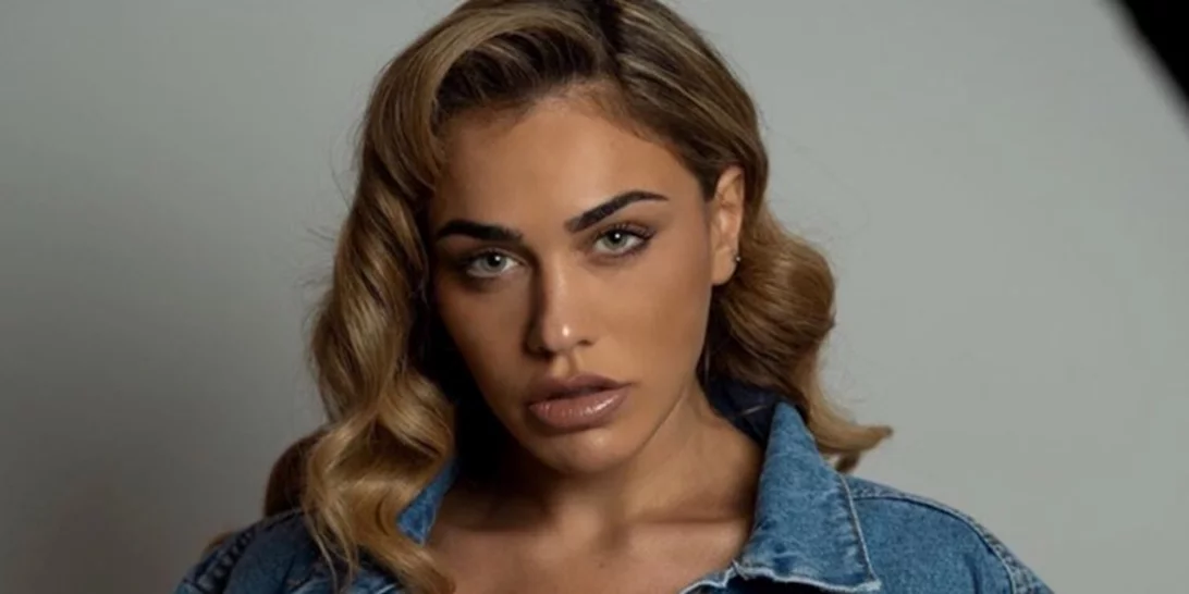 Κόνι Μεταξά | Δημοσίευσε φωτογραφία με τον αγαπημένο της για πρώτη φορά