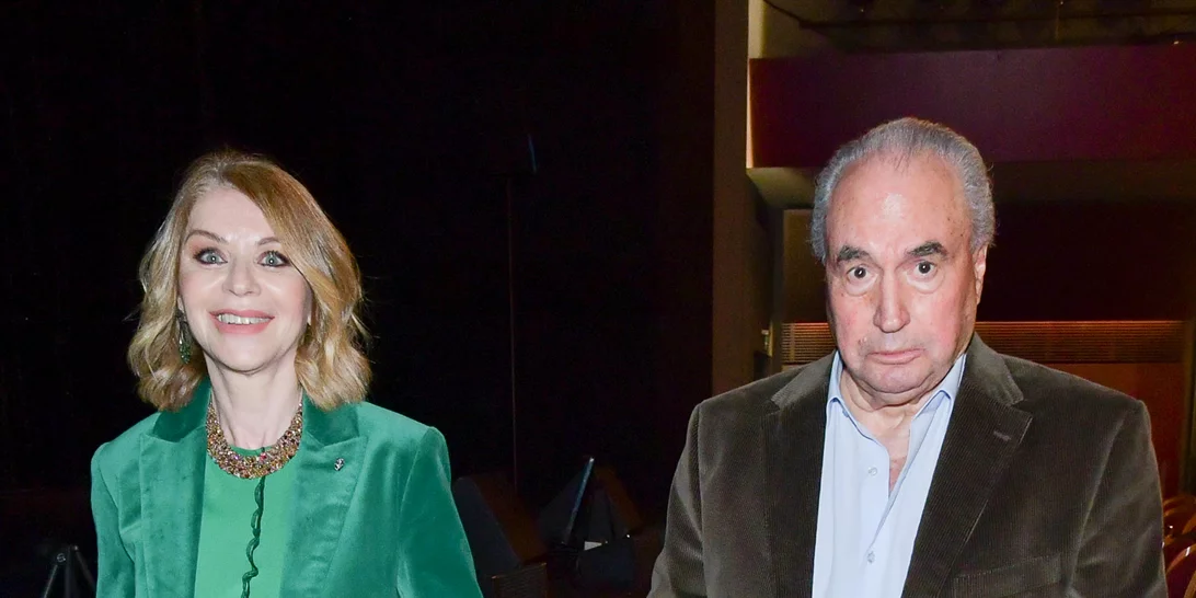 Έλλη Στάη | Η θεατρική έξοδος με τον σύντροφό της, Νίκο Μουνδρέα