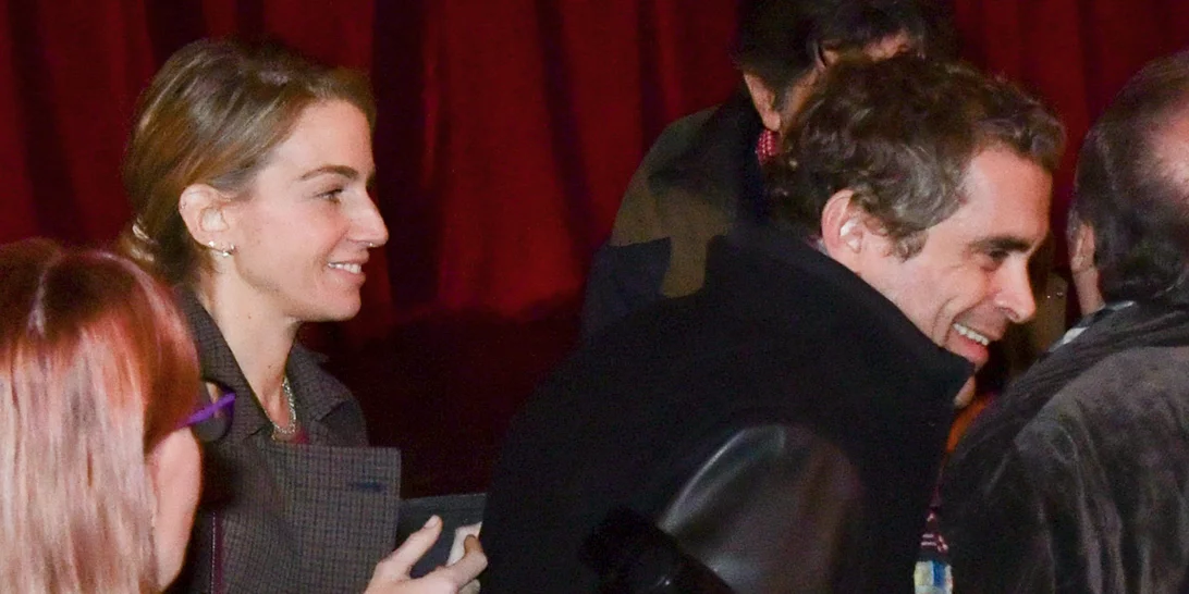 Χρυσή Βαρδινογιάννη | Με πατερίτσες σε έξοδο με τον Κωνσταντίνο Μαρκουλάκη (pics)