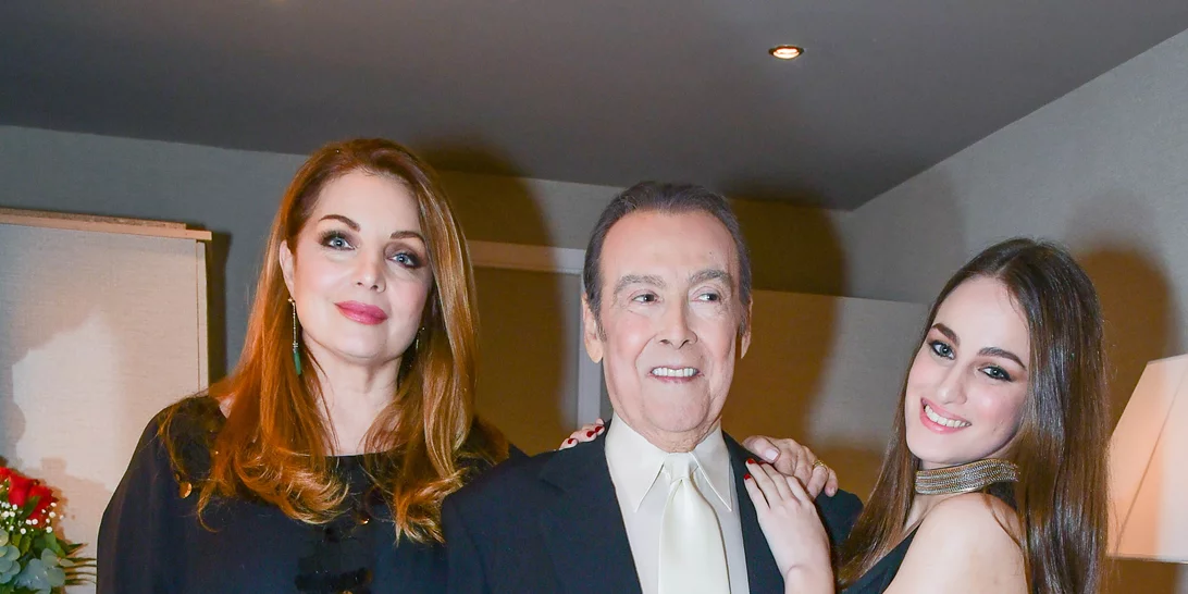 Μαρία Βοσκοπούλου | Η καλλονή 19χρονη κόρη του Τόλη Βοσκόπουλου και της Άντζελας Γκερέκου