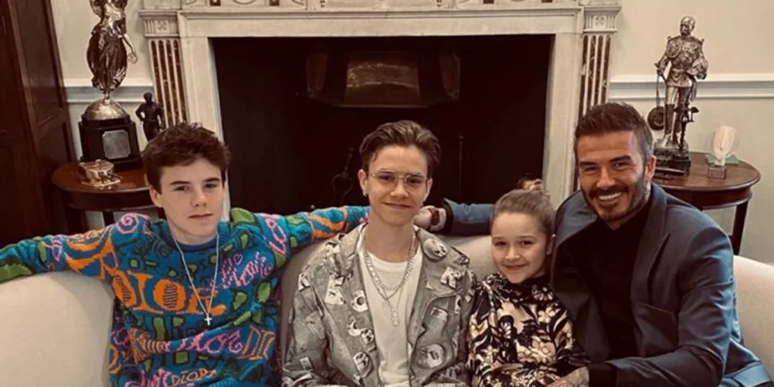 Οικογένεια Beckham | Στο front row της επίδειξης της Victoria Beckham στην Εβδομάδα Μόδας του Λονδίνου