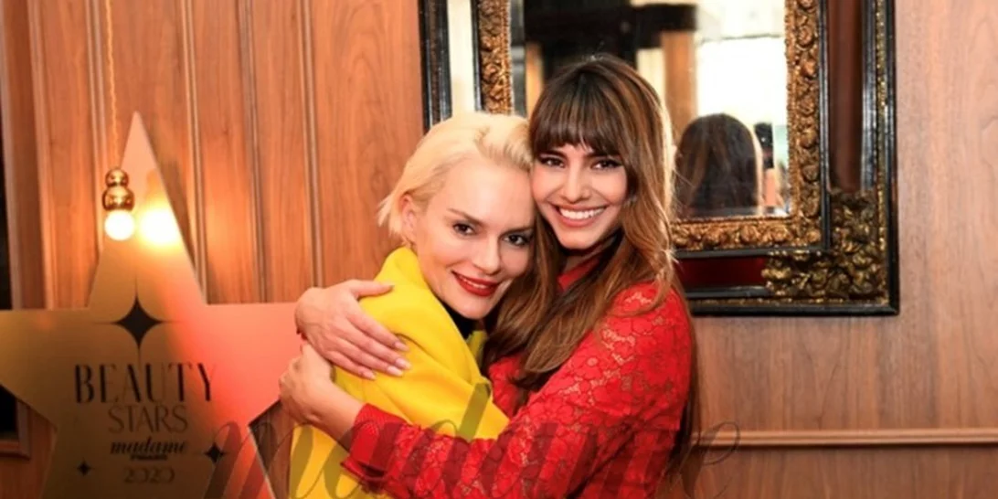 Γενέθλια Ηλιάνας Παπαγεωργίου | 12+1 αποκαλύψεις της Έλενας Χριστοπούλου με αφορμή τα γενέθλια της καλλονής