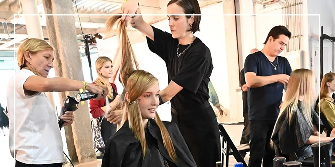 Ξέρουμε πώς θα μάθουμε από τώρα τα hair trends του επόμενου χειμώνα