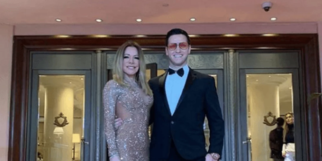 Oscars 2020 | Το φόρεμα υπερπαραγωγή της Μαριάννας Λάτση μαγνήτισε τα βλέμματα