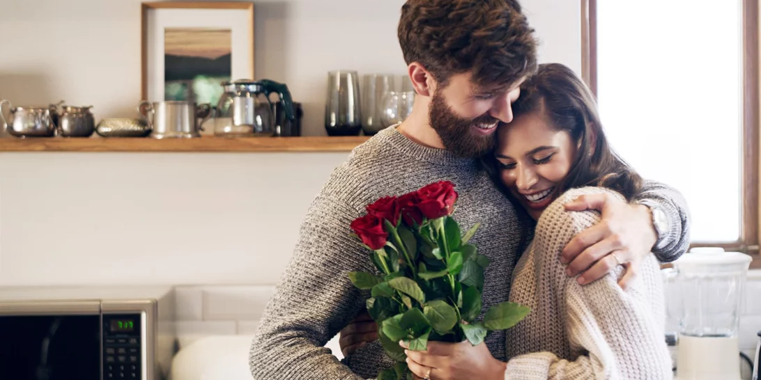 Οι ερωτικές φλόγες του Αγίου Βαλεντίνου | Πώς θα εξελιχθεί η ερωτική ζωή των ζωδίων;