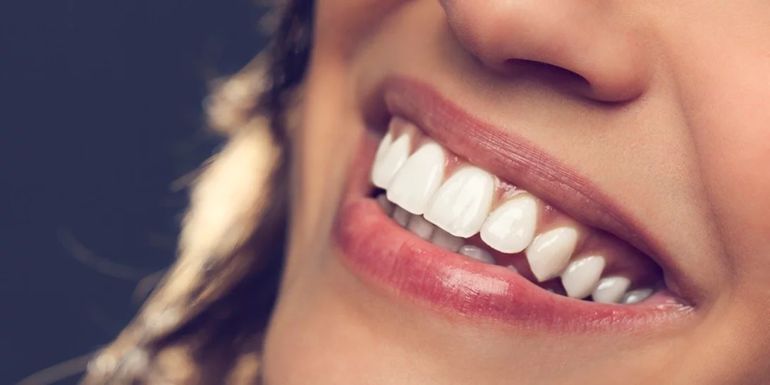 Ξέρουμε ακριβώς πώς θα αποκτήσεις το χαμόγελο που πάντα ονειρευόσουν