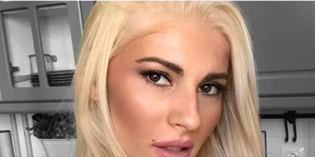 Όλγα Πηλιάκη | Έκοψε ΜΟΝΗ ΤΗΣ τα μαλλιά της! (vid)