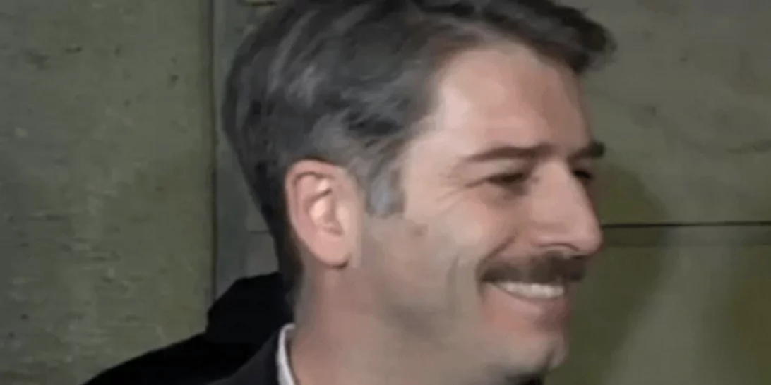 Αλέξανδρος Μπουρδούμης | Επιβεβαίωσε την εγκυμοσύνη της Λένας Δροσάκη & αποκαλύπτει πώς οργάνωσε την πρόταση γάμου