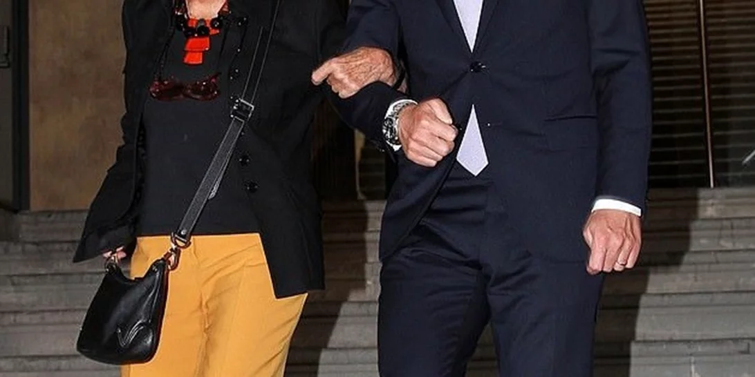 Έκτακτο | Ο πρώτος θάνατος σε βασιλική οικογένεια από κορονοϊό